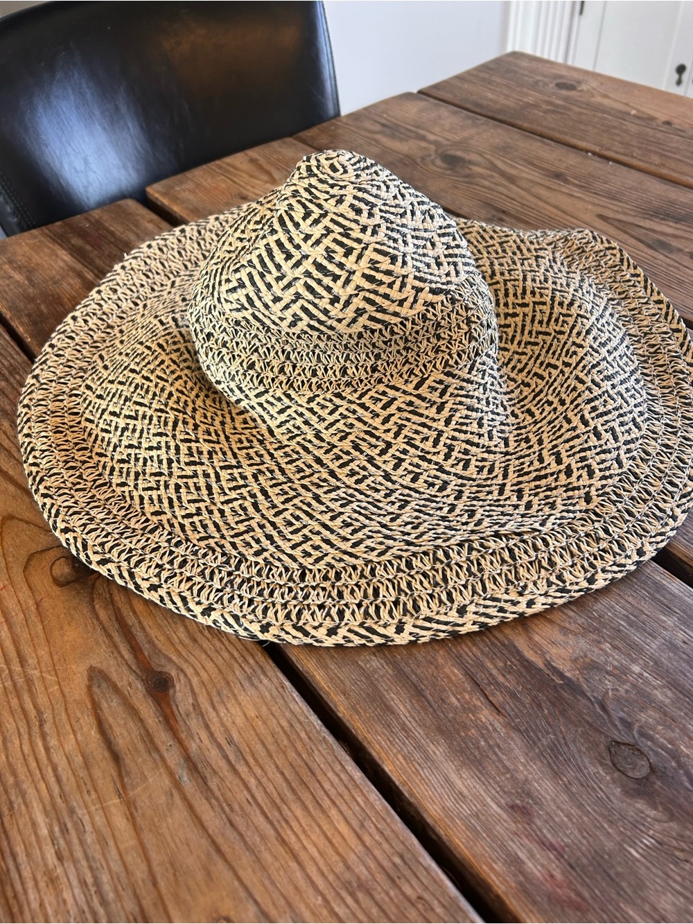Woven PaperSun Hat - Natural & Black